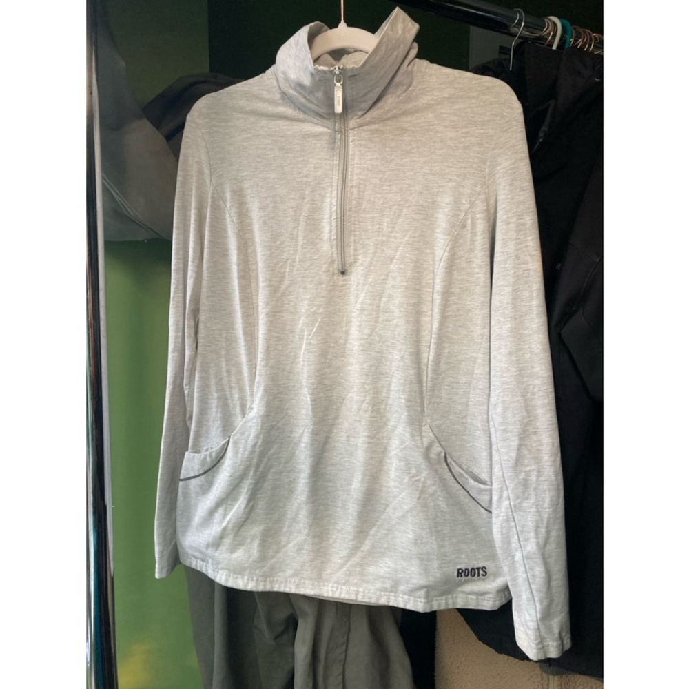 Women's Roots Grey Long Sleeve Shirt Size M